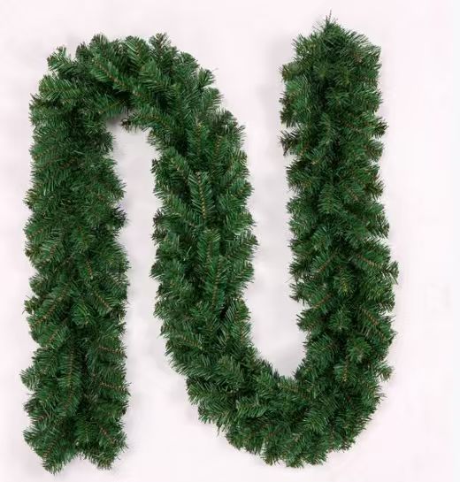 YYV®Christmas Wreath with Free LED Light Strip