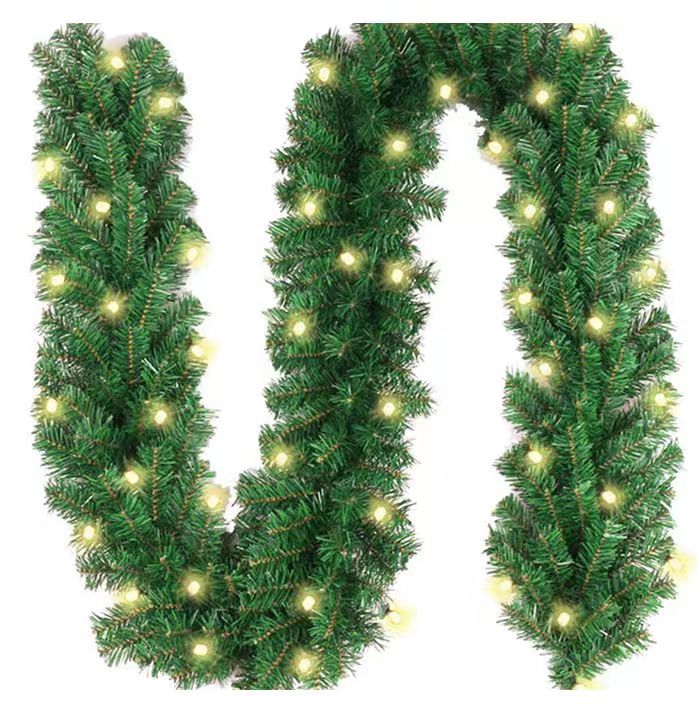 YYV®Christmas Wreath with Free LED Light Strip